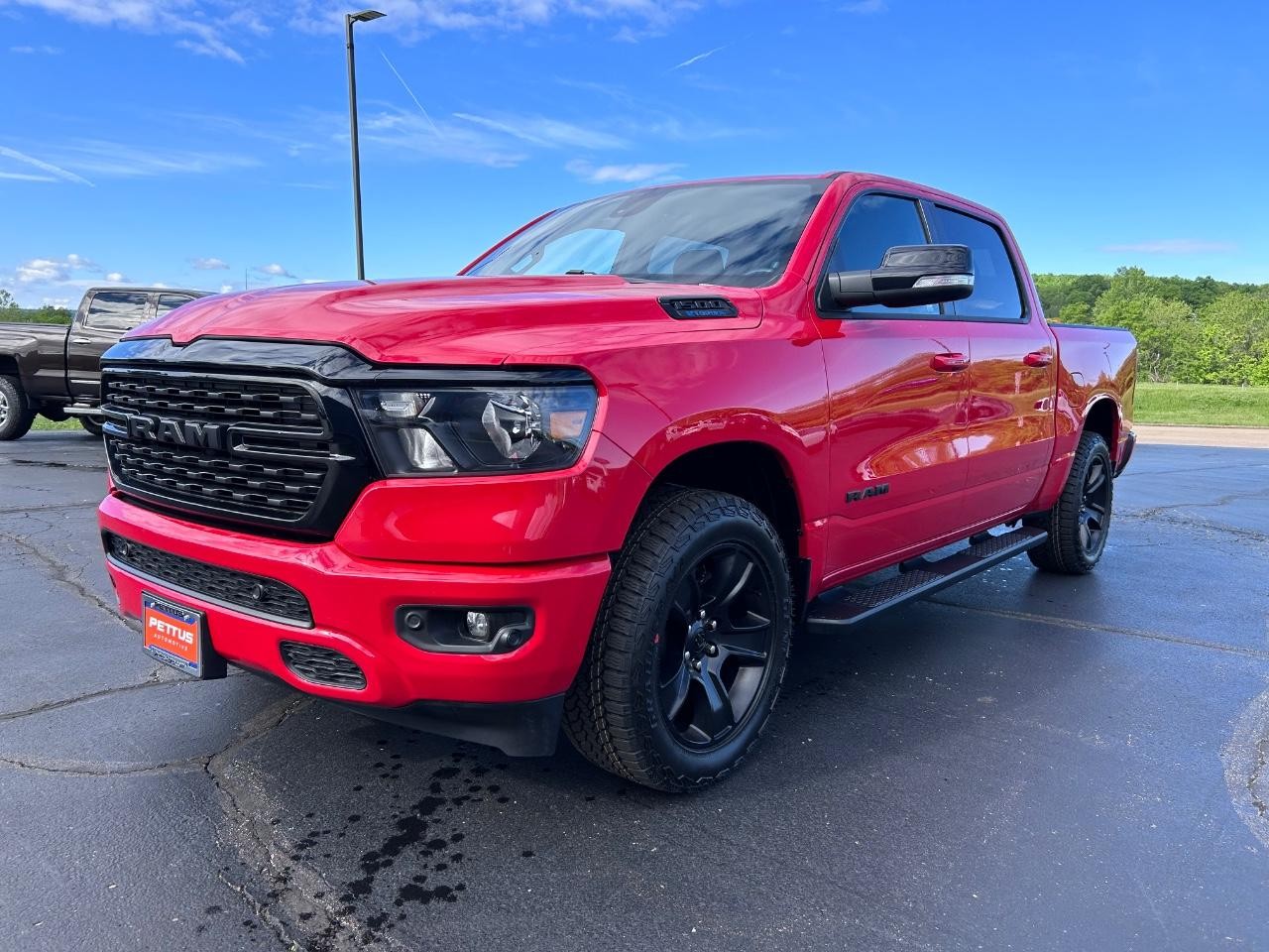 2022 Flame Red Clearcoat Ram 1500 Big Horn/Lone Star 4X4 Truck