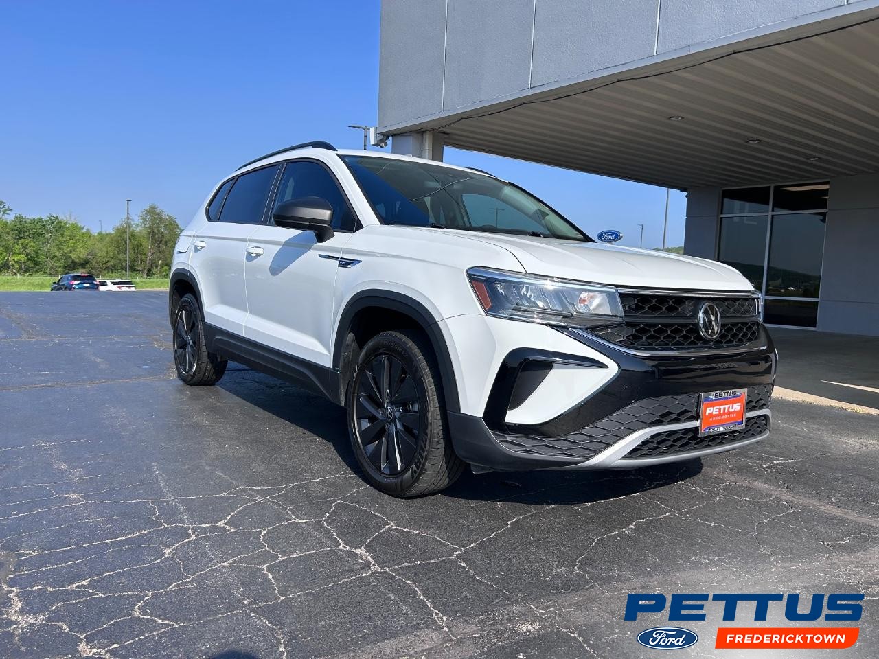 2023 Pure White Volkswagen Taos 1.5T S SUV