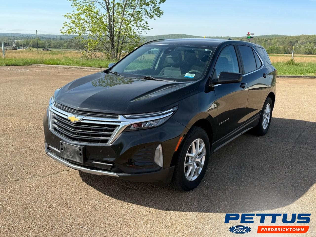 2022 Mosaic Black Metallic Chevrolet Equinox LT SUV