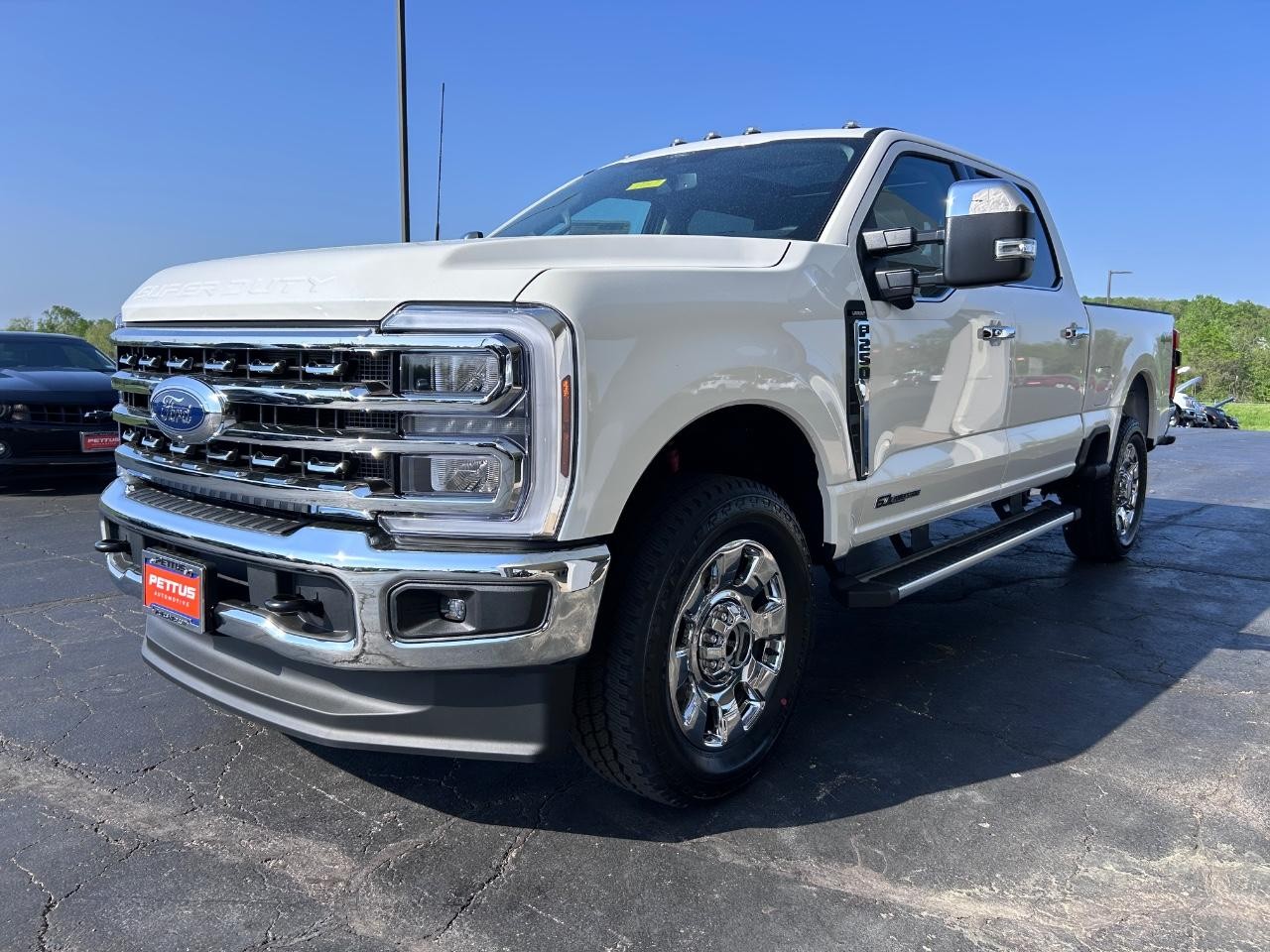 2025 Star White Metallic Tri-Coat Ford Super Duty F-250 SRW 4X4 Truck
