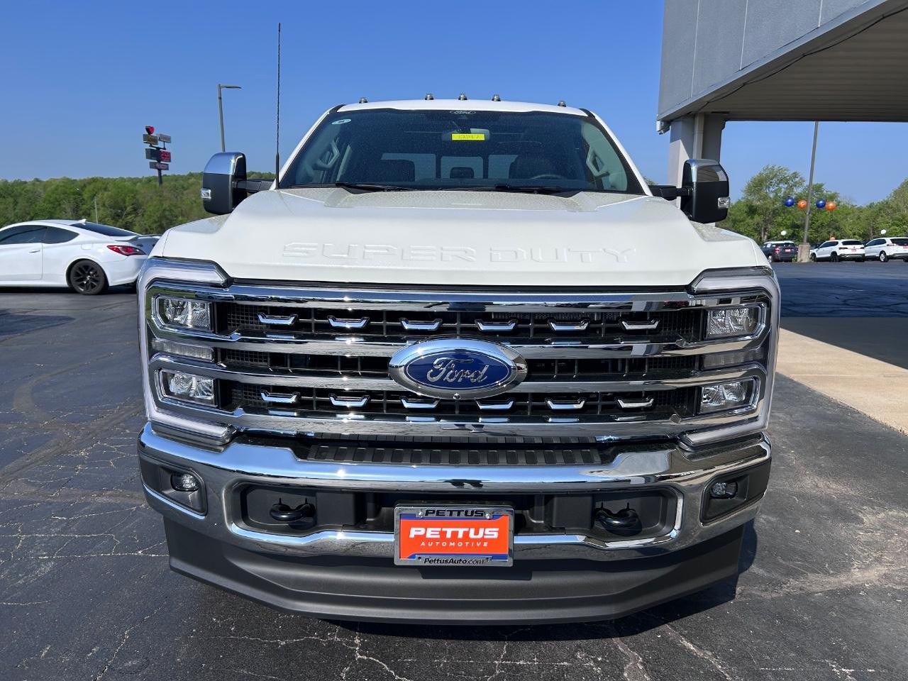 2025 Star White Metallic Tri-Coat Ford Super Duty F-250 SRW 4X4 Truck