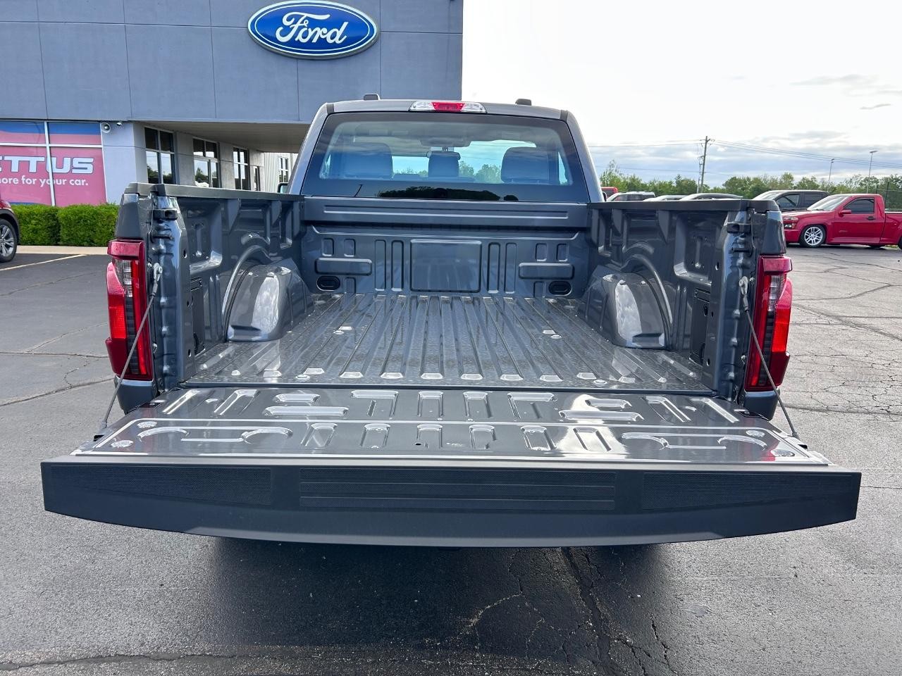2025 Carbonized Gray Metallic Ford F-150 XL 4X4 Truck