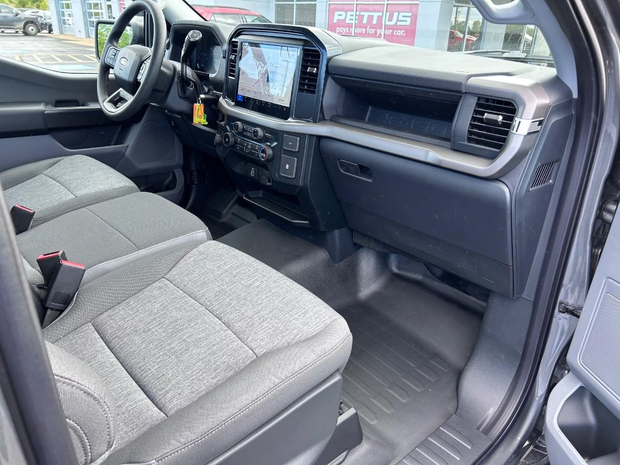 2025 Carbonized Gray Metallic Ford F-150 XL 4X4 Truck