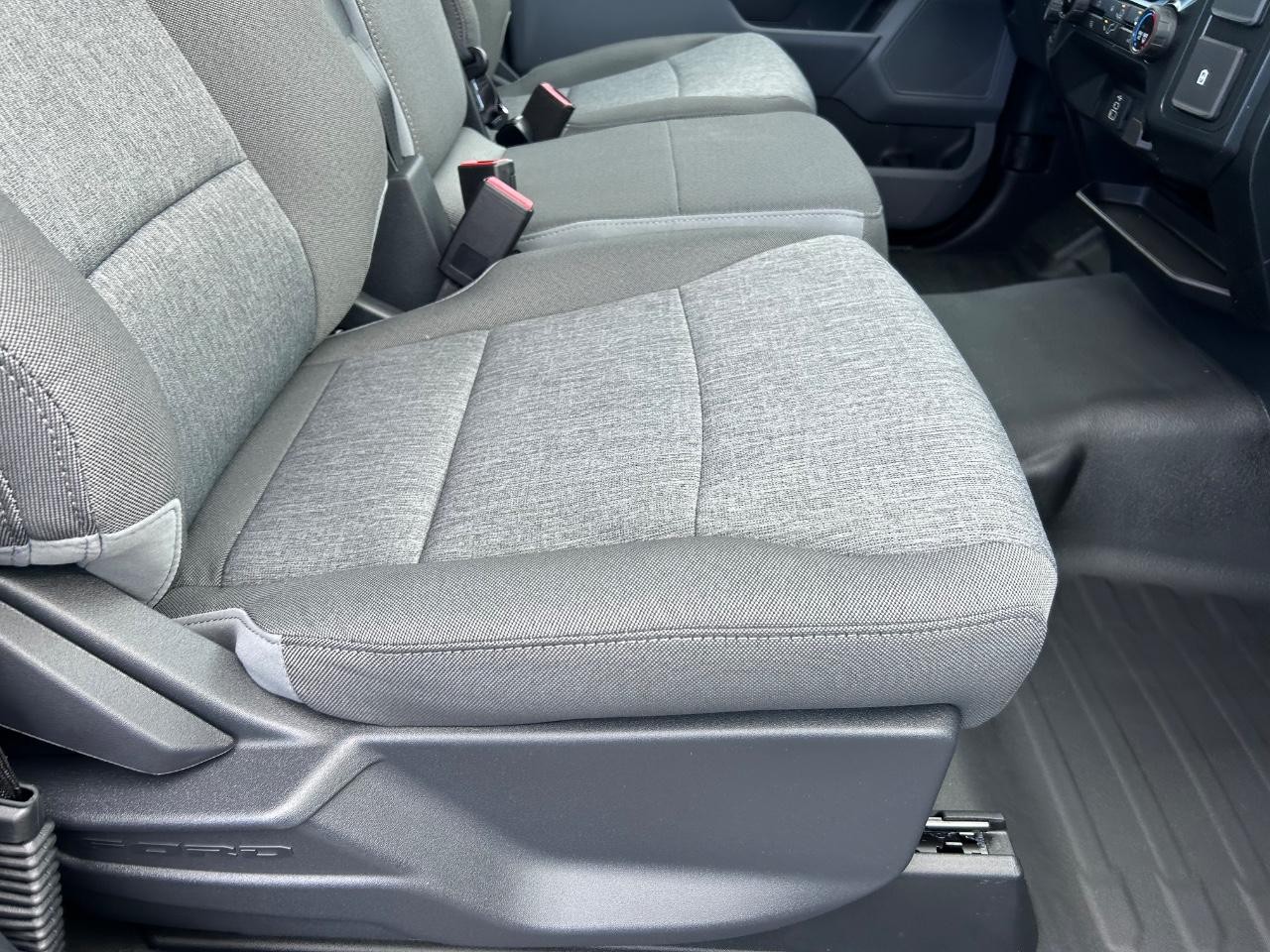 2025 Carbonized Gray Metallic Ford F-150 XL 4X4 Truck