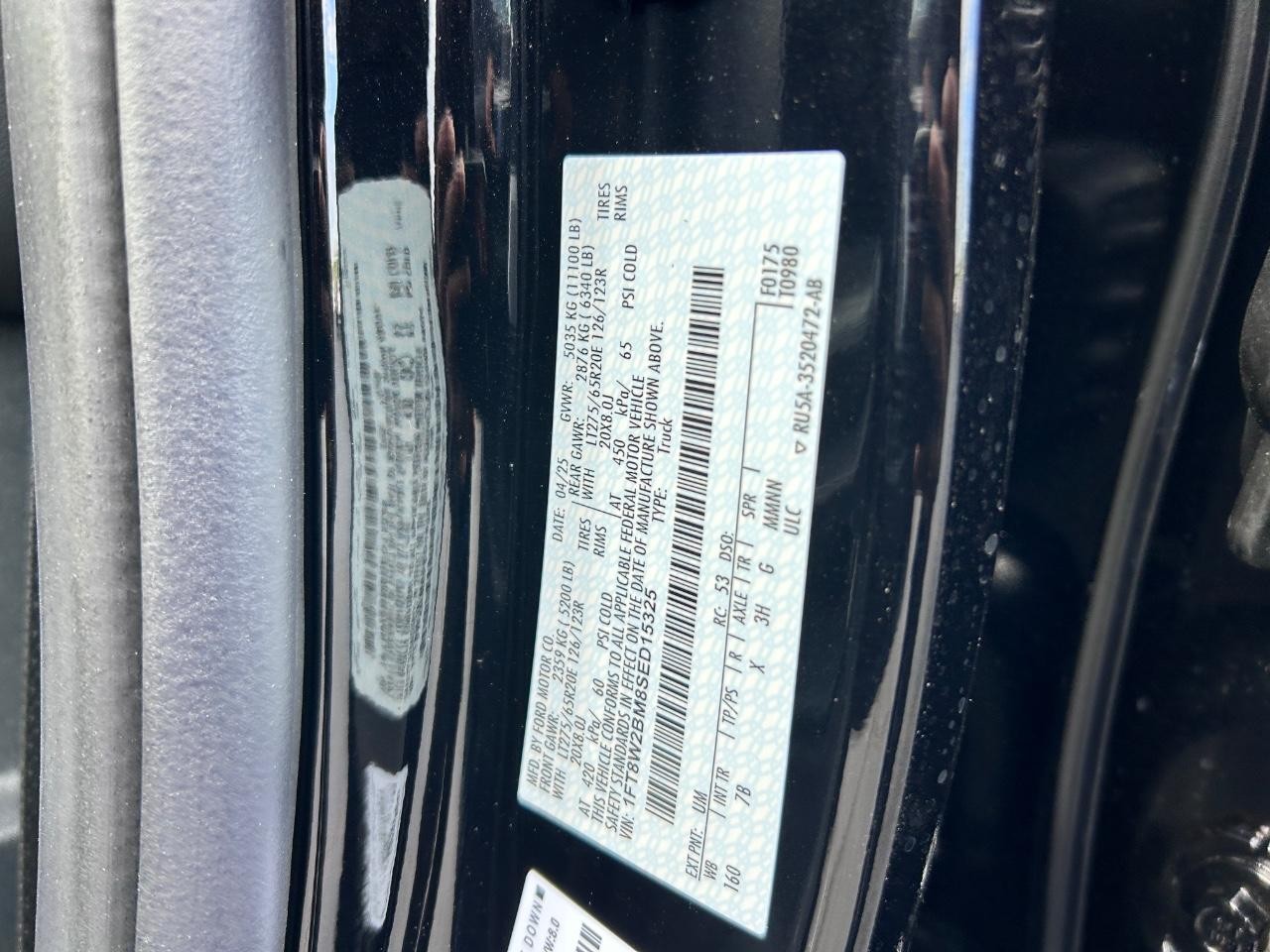 2025 Agate Black Metallic Ford Super Duty F-250 SRW Platinum 703A 4X4 Truck