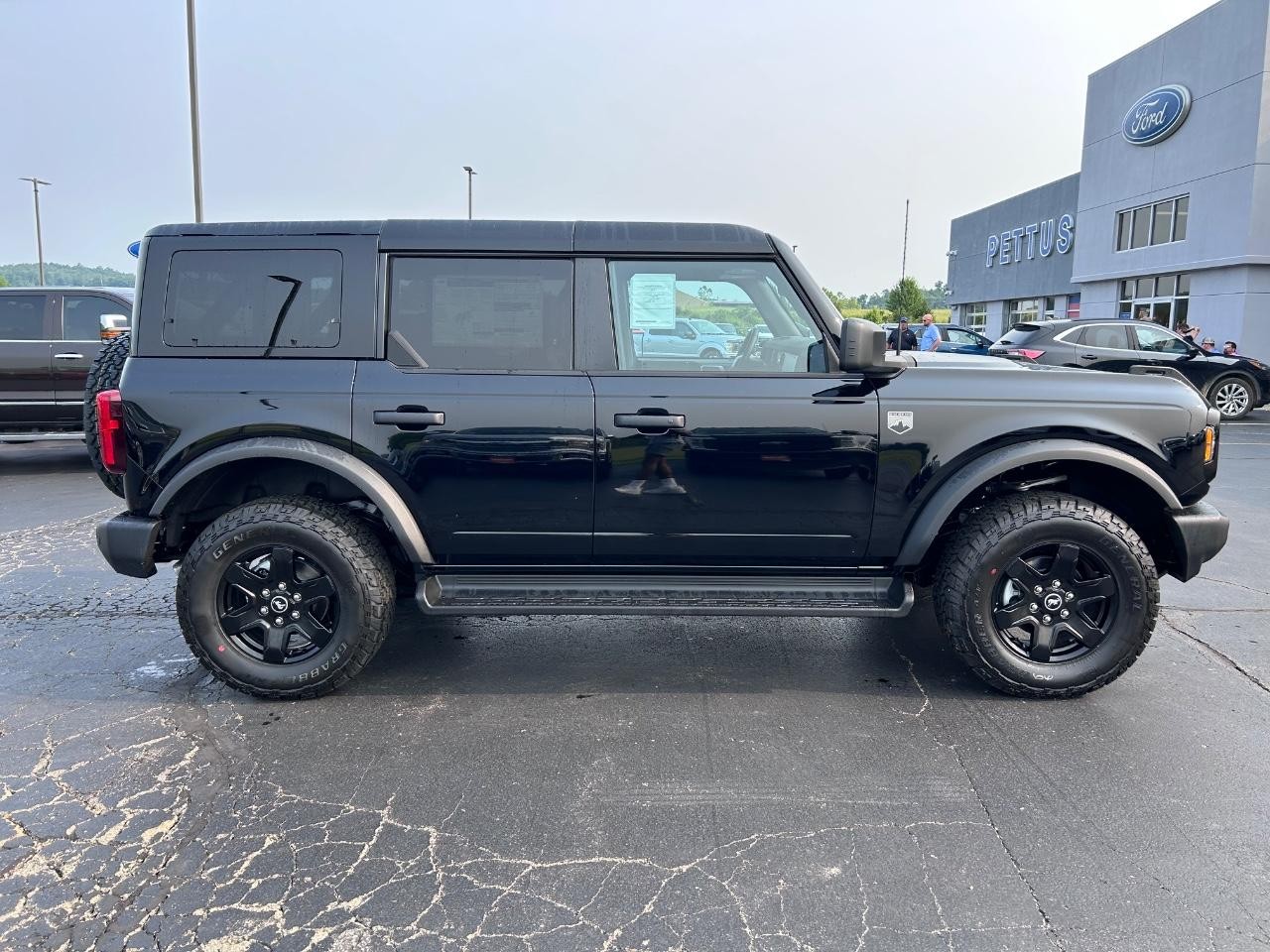 2025 Shadow Black Ford Bronco Big Bend 4X4 SUV