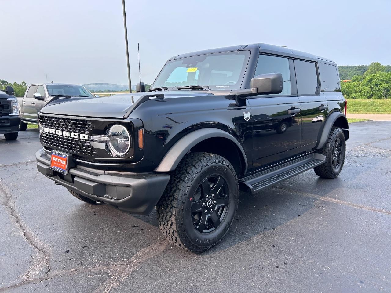 2025 Shadow Black Ford Bronco Big Bend 4X4 SUV