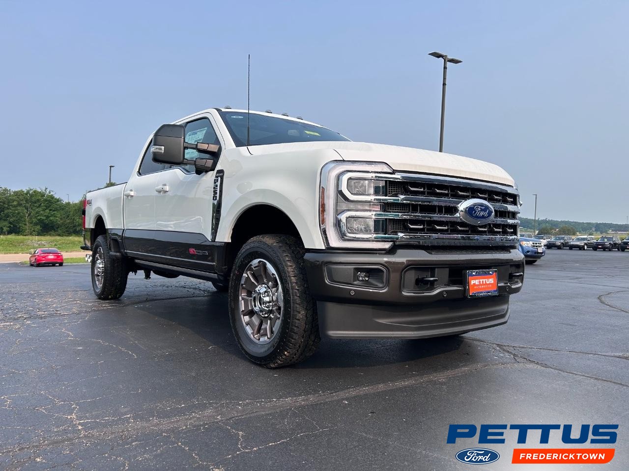 2025 Star White Metallic Tri-Coat Ford Super Duty F-250 SRW Truck