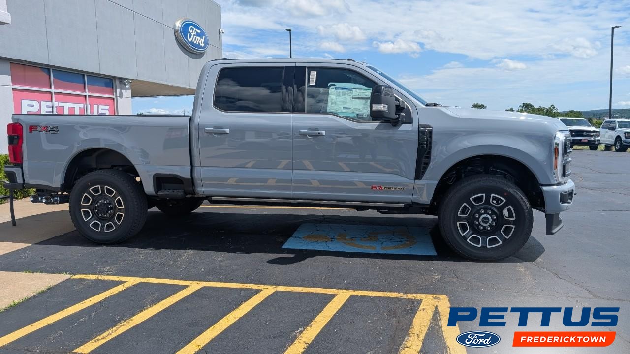 2025 Glacier Gray Metallic Tri-Coat Ford Super Duty F-350 SRW Truck