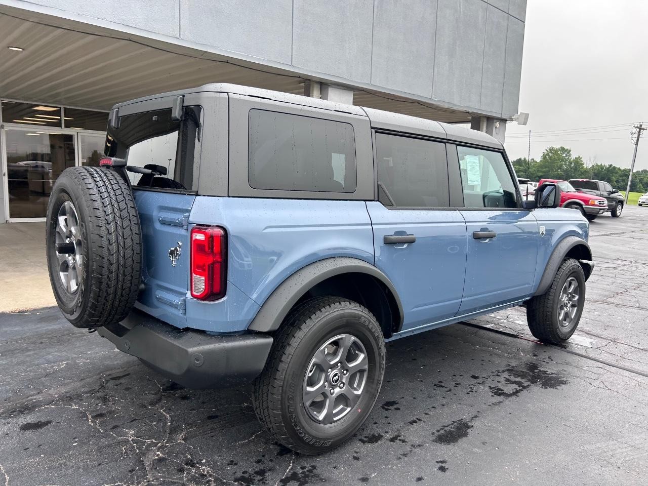 2025 Ford Bronco Big Bend photo 3