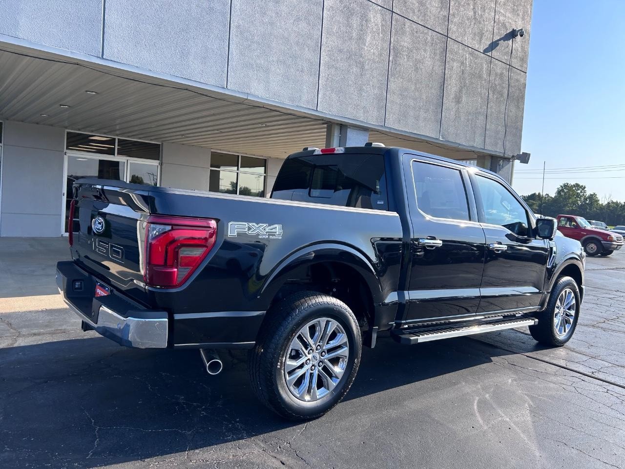 2025 Agate Black Metallic Ford F-150 Lariat 4X4 Truck