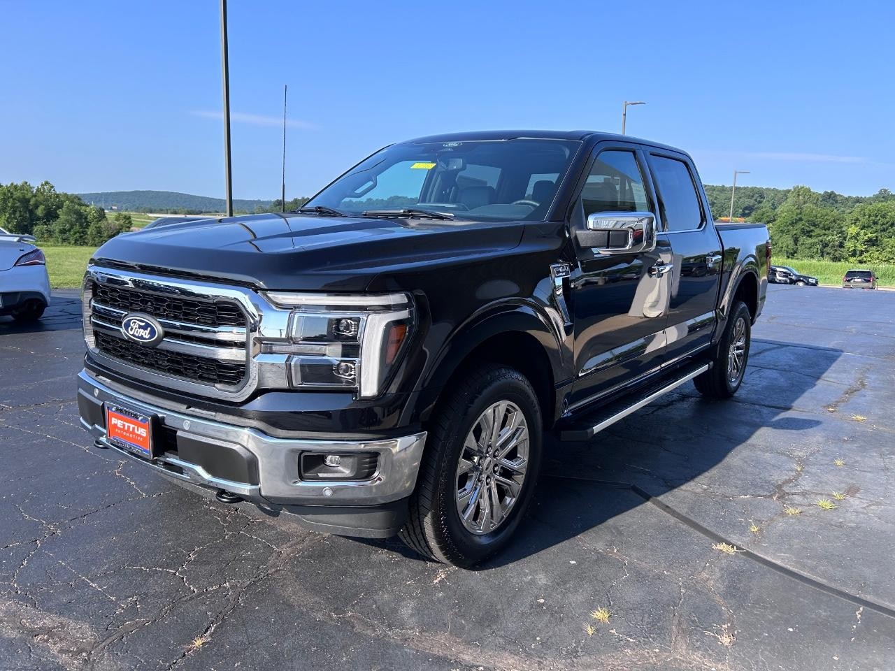 2025 Agate Black Metallic Ford F-150 Lariat 4X4 Truck