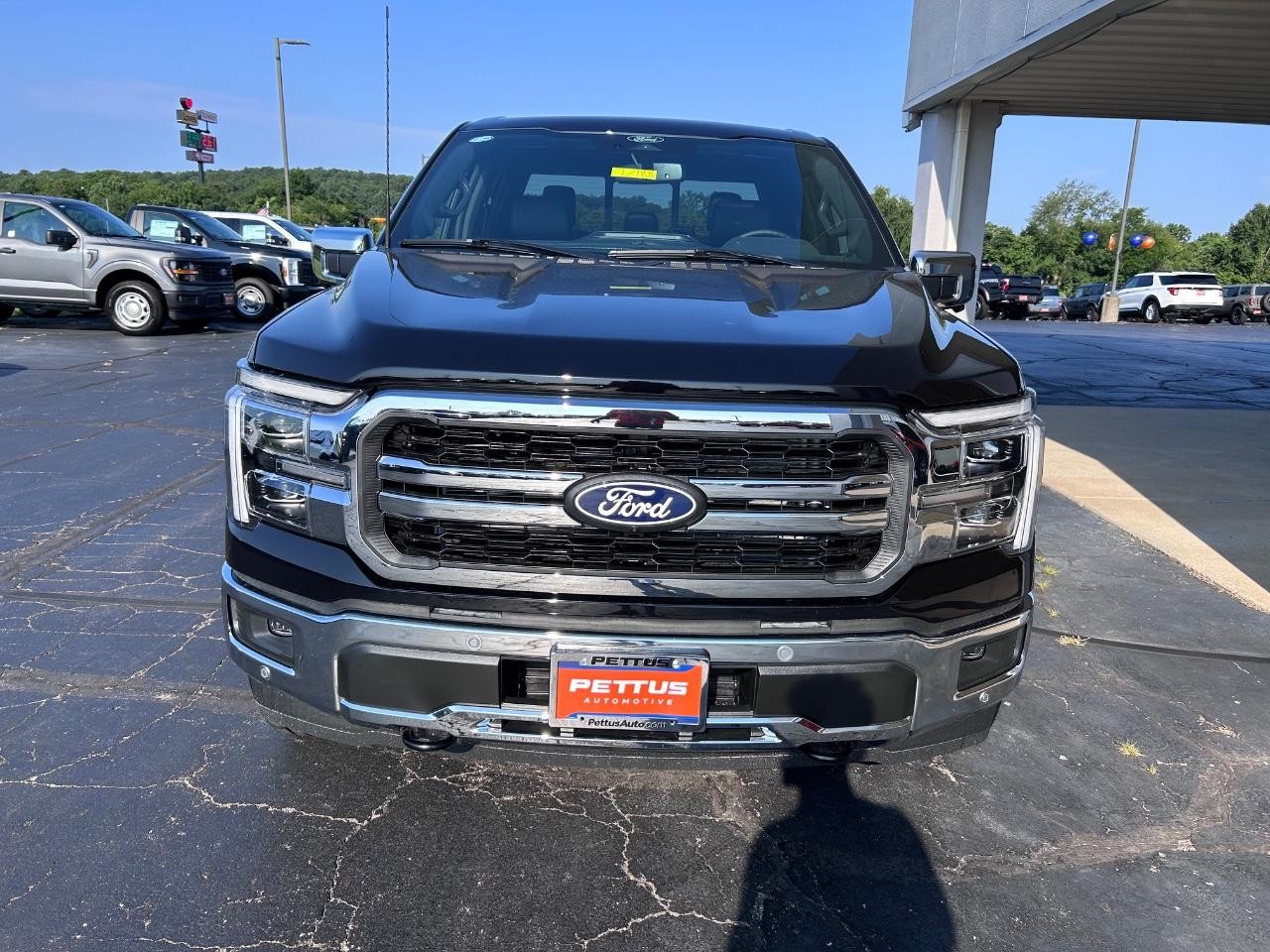 2025 Agate Black Metallic Ford F-150 Lariat 4X4 Truck