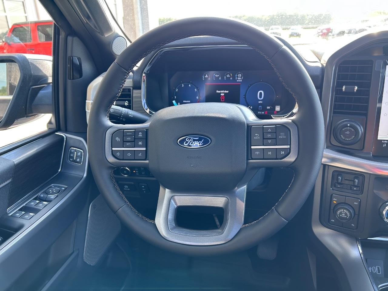 2025 Agate Black Metallic Ford F-150 Lariat 4X4 Truck