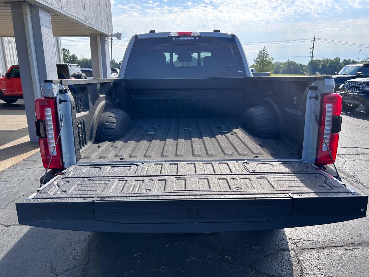 2025 Avalanche Ford Super Duty F-250 SRW Lariat 4X4 Truck