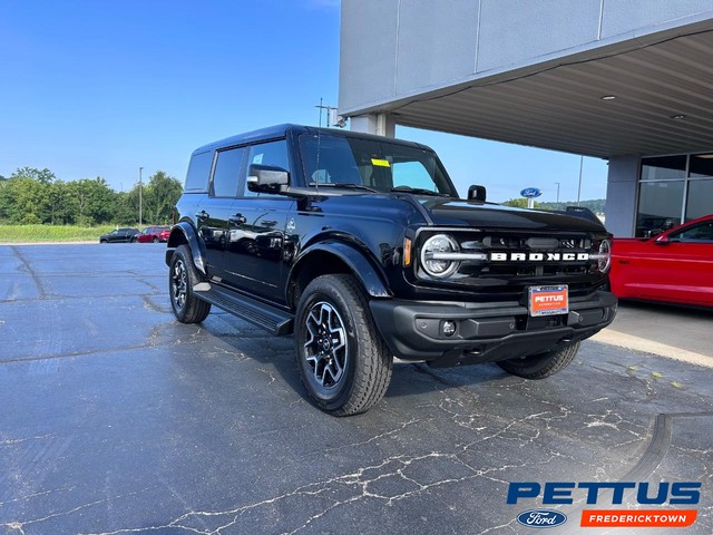 2025 Ford Bronco Outer Banks at Pettus Ford Fredericktown in Fredericktown MO