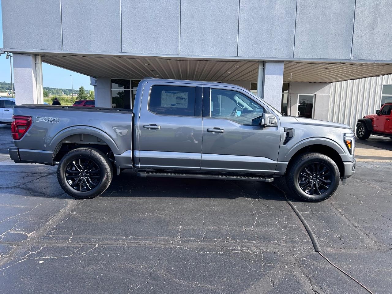 2025 Carbonized Gray Metallic Ford F-150 Lariat 4X4 Truck