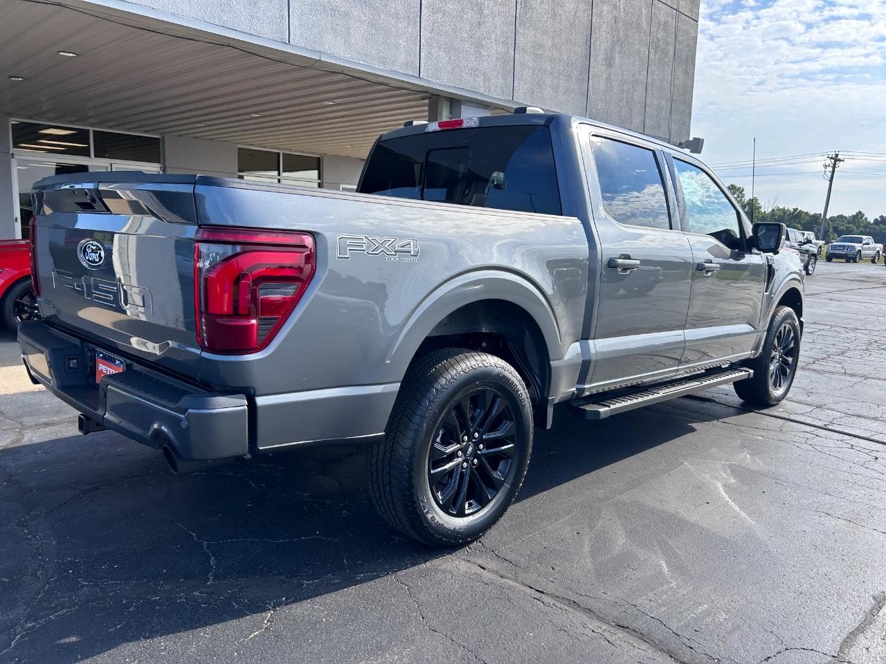 2025 Carbonized Gray Metallic Ford F-150 Lariat 4X4 Truck