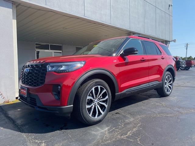 2025 Ford Explorer ST-Line at Pettus Ford Fredericktown in Fredericktown MO