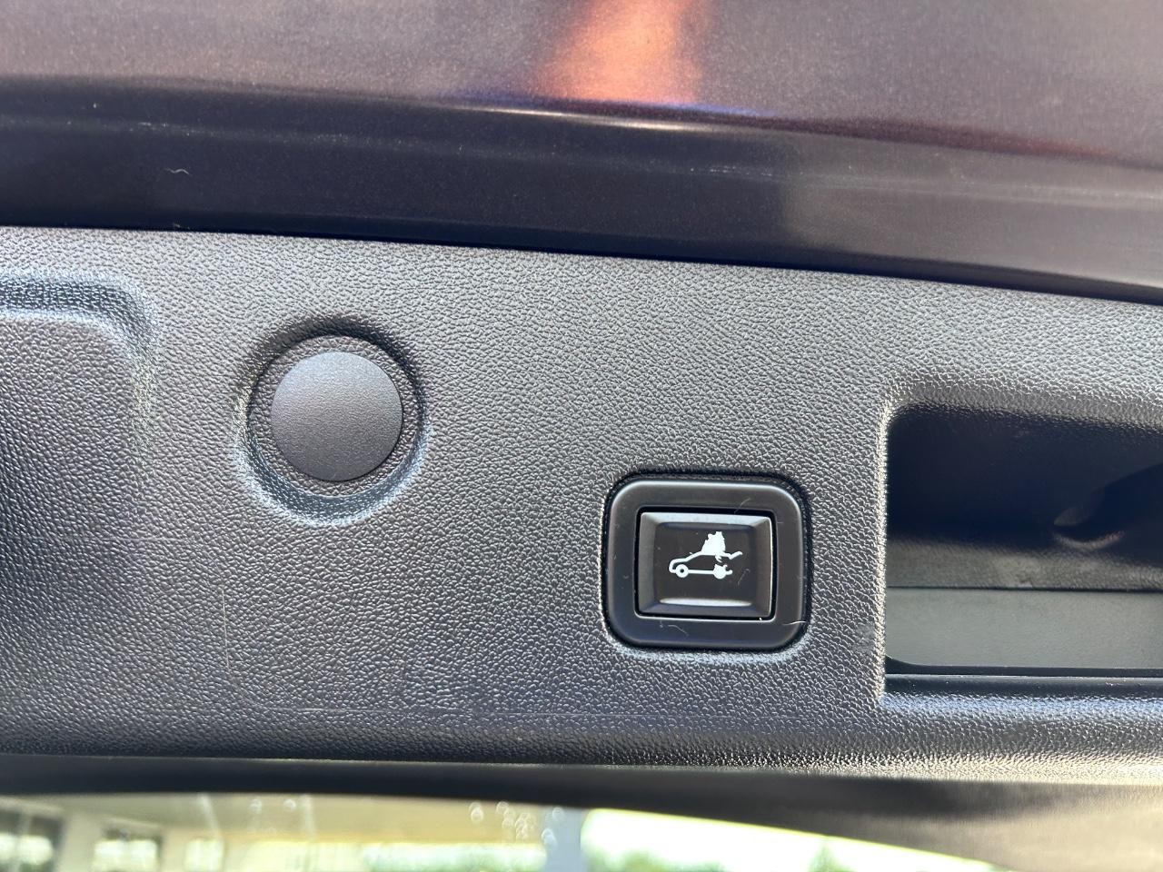 Chevrolet Equinox Vehicle Full-screen Gallery Image 07