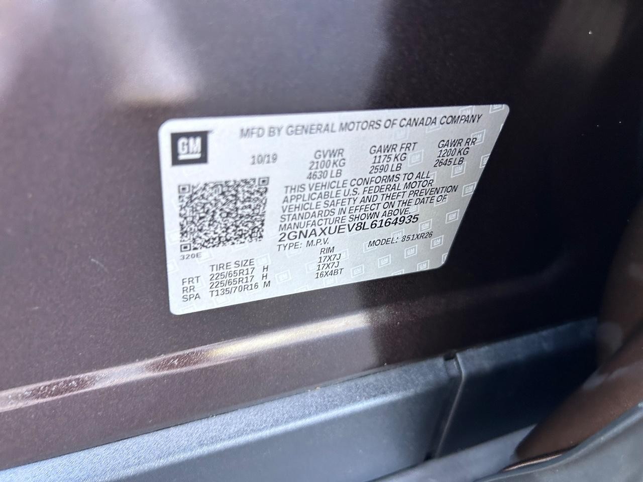 Chevrolet Equinox Vehicle Full-screen Gallery Image 24