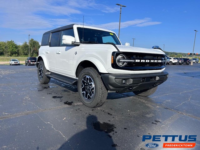 2025 Ford Bronco Outer Banks at Pettus Ford Fredericktown in Fredericktown MO