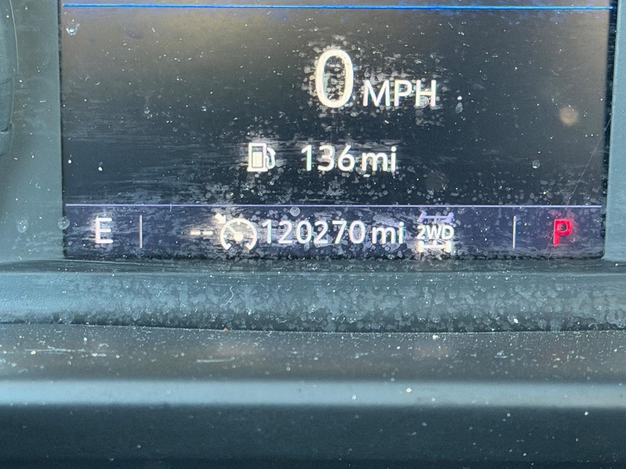 Chevrolet Silverado 2500HD Vehicle Full-screen Gallery Image 21