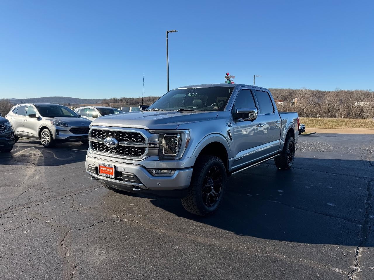 Ford F-150 Vehicle Full-screen Gallery Image 07