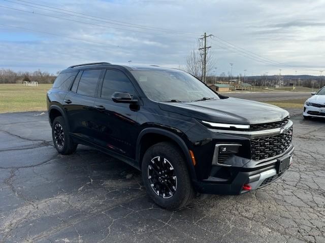 Chevrolet Traverse Vehicle Full-screen Gallery Image 03