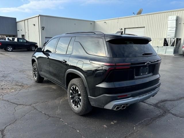 Chevrolet Traverse Vehicle Full-screen Gallery Image 05