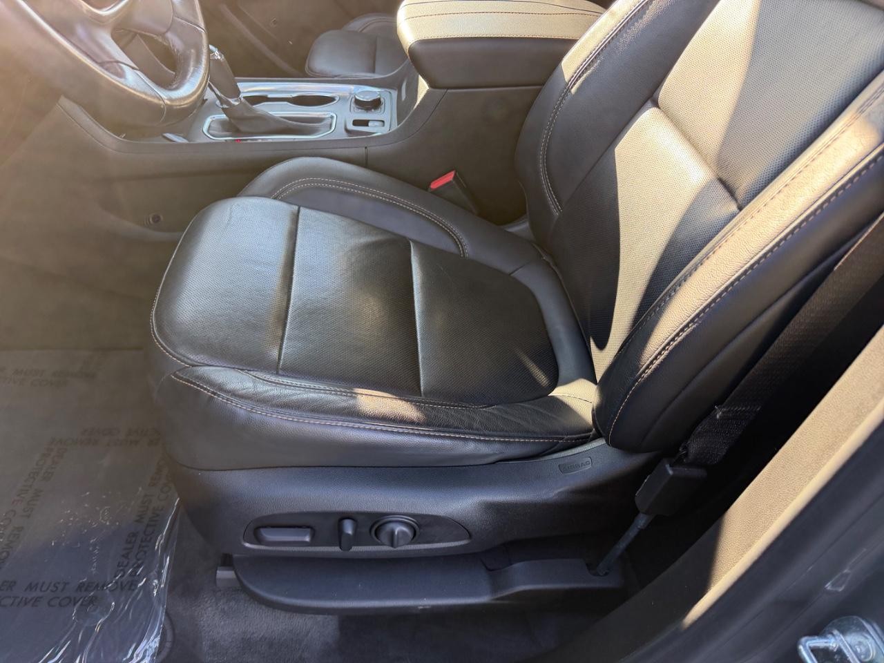 Chevrolet Traverse Vehicle Full-screen Gallery Image 24