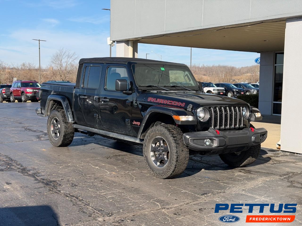 Jeep Gladiator Vehicle Full-screen Gallery Image 01