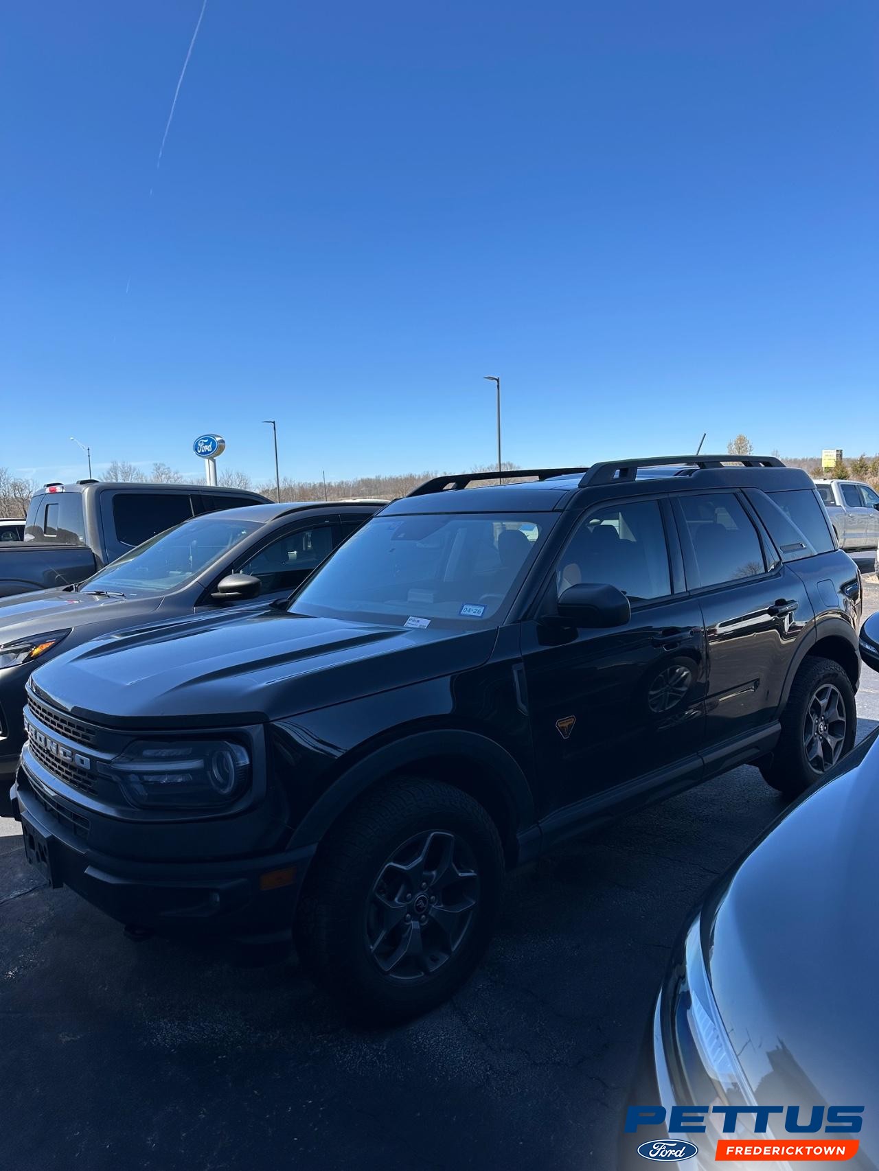 Ford Bronco Sport Vehicle Full-screen Gallery Image 01