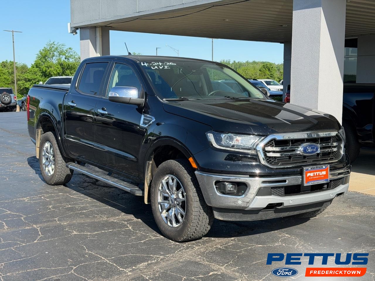 Ford Ranger Vehicle Full-screen Gallery Image 01