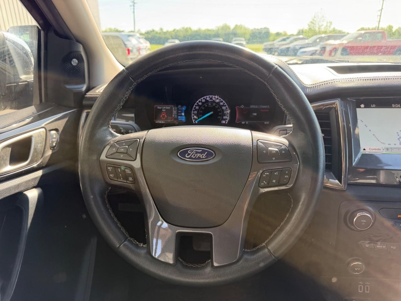 Ford Ranger Vehicle Full-screen Gallery Image 11