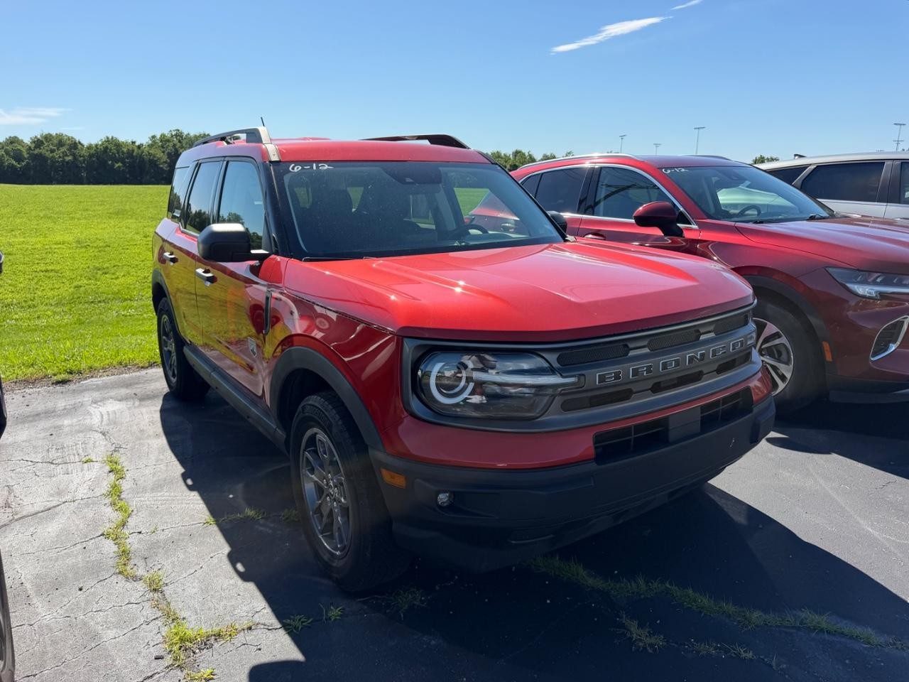 Ford Bronco Sport Vehicle Full-screen Gallery Image 02