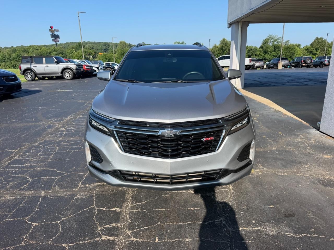 Chevrolet Equinox Vehicle Full-screen Gallery Image 09