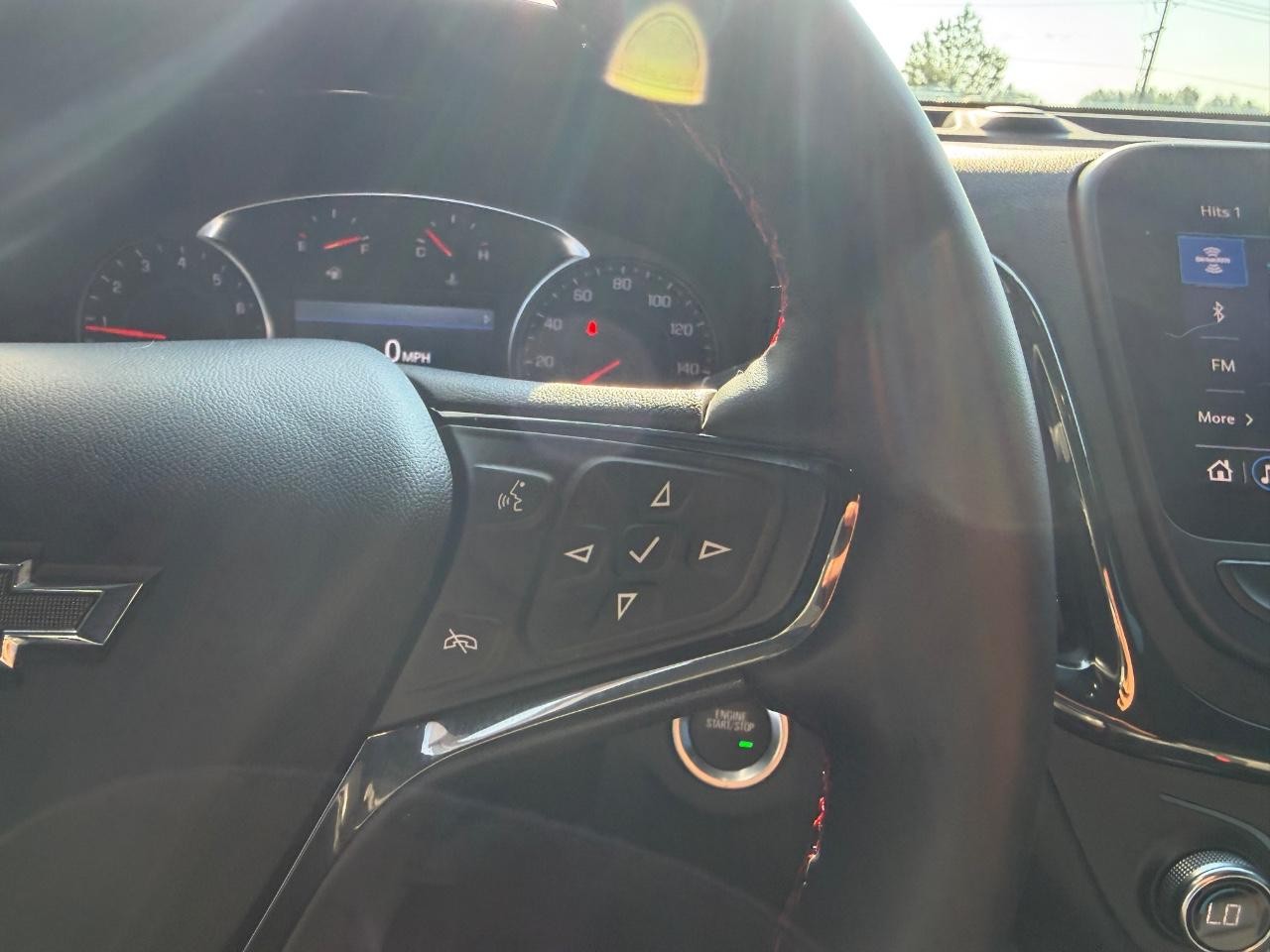 Chevrolet Equinox Vehicle Full-screen Gallery Image 14
