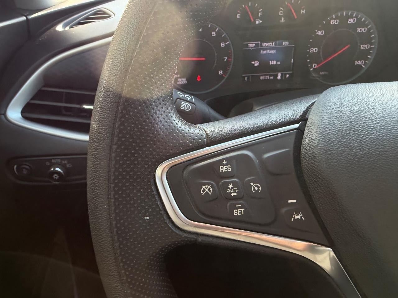 Chevrolet Malibu Vehicle Full-screen Gallery Image 13