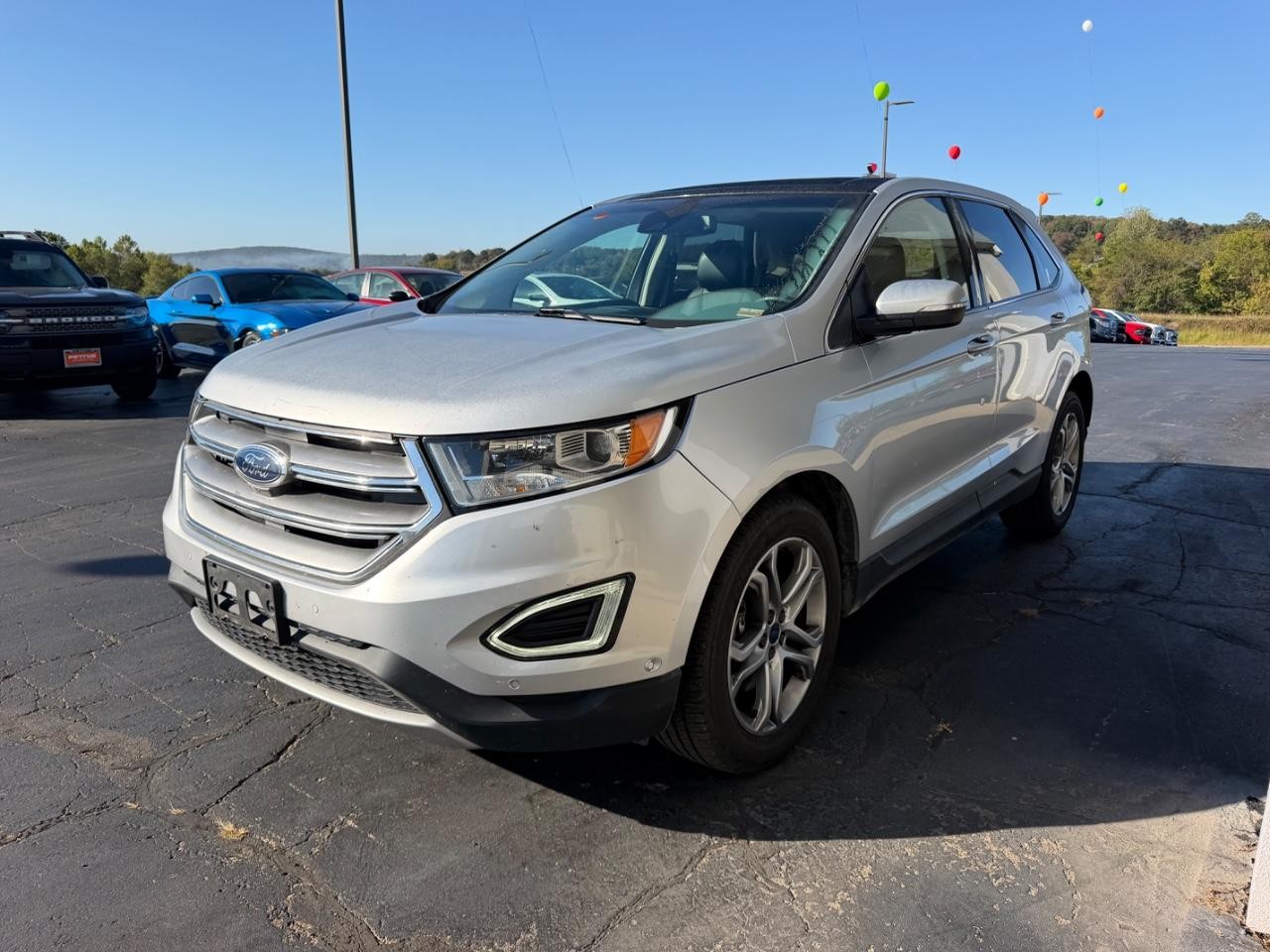 Ford Edge Vehicle Full-screen Gallery Image 08
