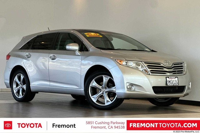 more details - toyota venza