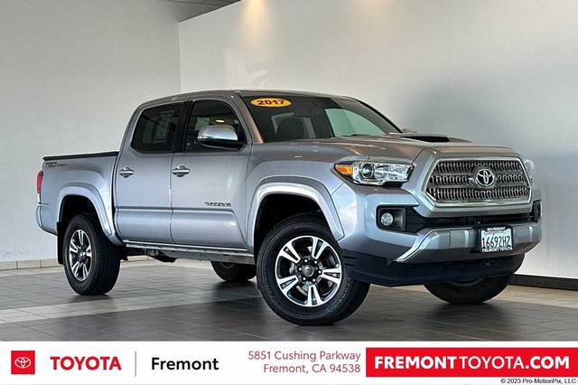 more details - toyota tacoma