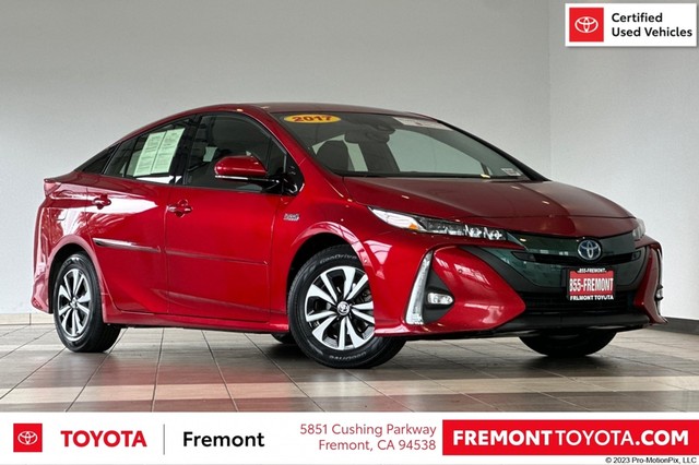 more details - toyota prius prime