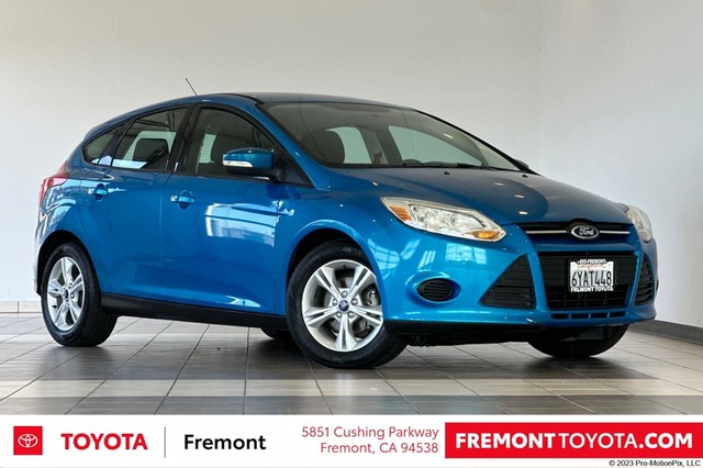 more details - ford focus hatchback