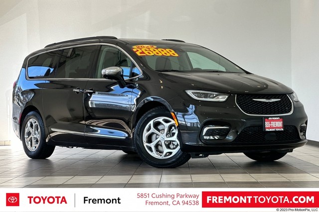more details - chrysler pacifica