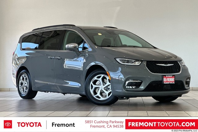 more details - chrysler pacifica