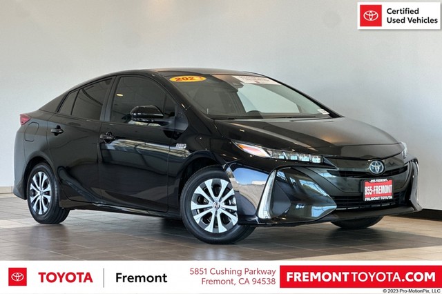 more details - toyota prius prime