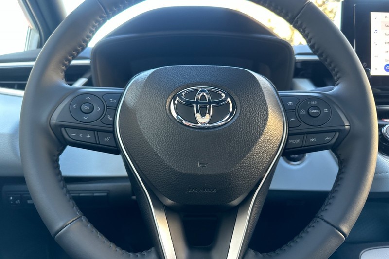 Toyota Corolla Vehicle Full-screen Gallery Image 20