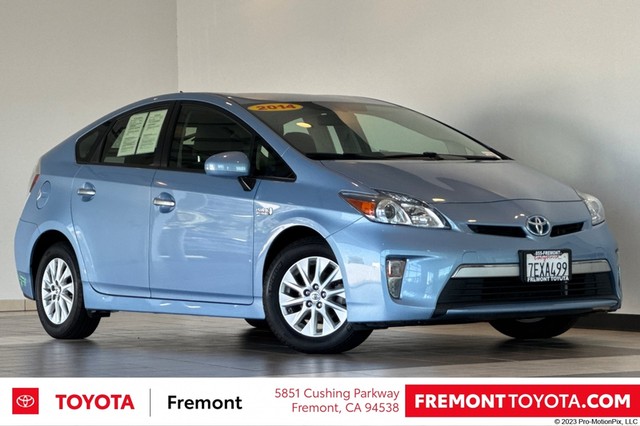 more details - toyota prius plug-in