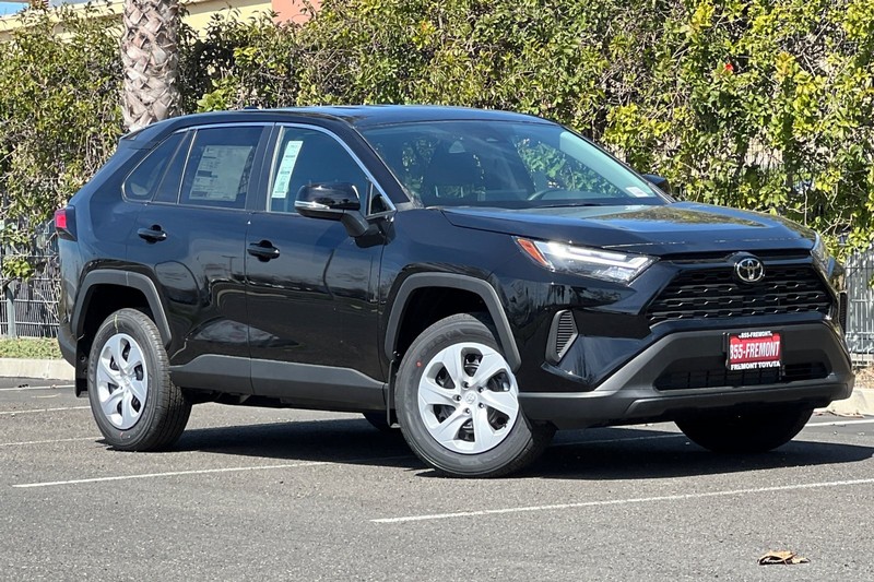 Toyota RAV4 Vehicle Full-screen Gallery Image 02